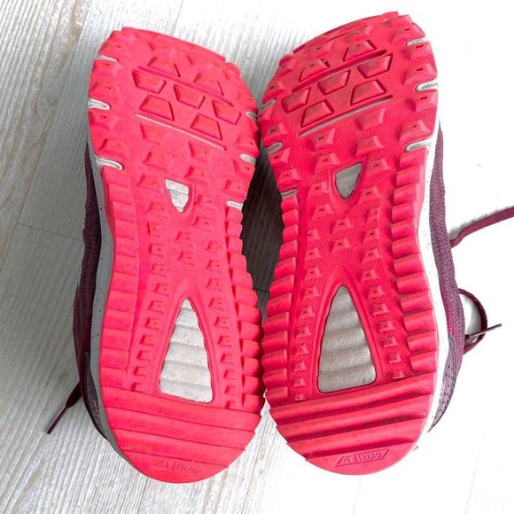 New Balance All Terrain Nitrel V3 Athletic Sneakers | Bordeaux Size 7.5 - Picture 9 of 9